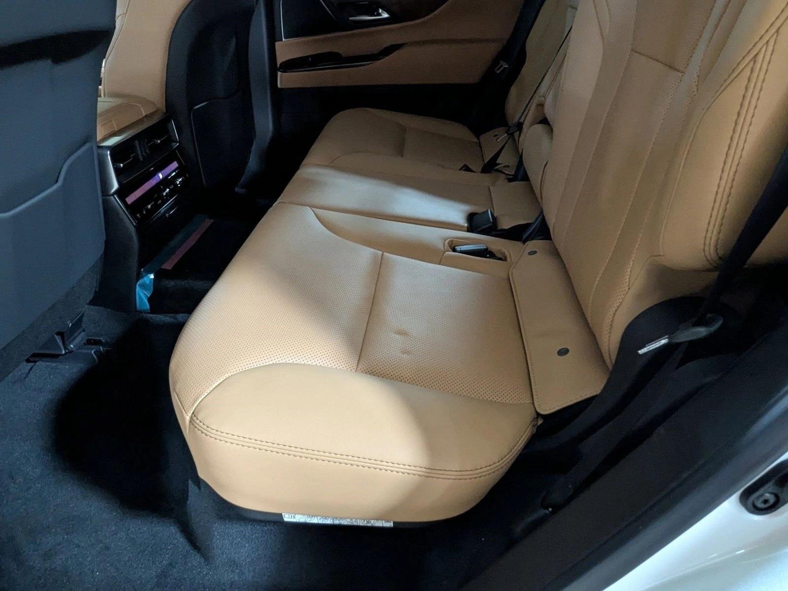 2026 Lexus LX 700h Luxury - Photo 14