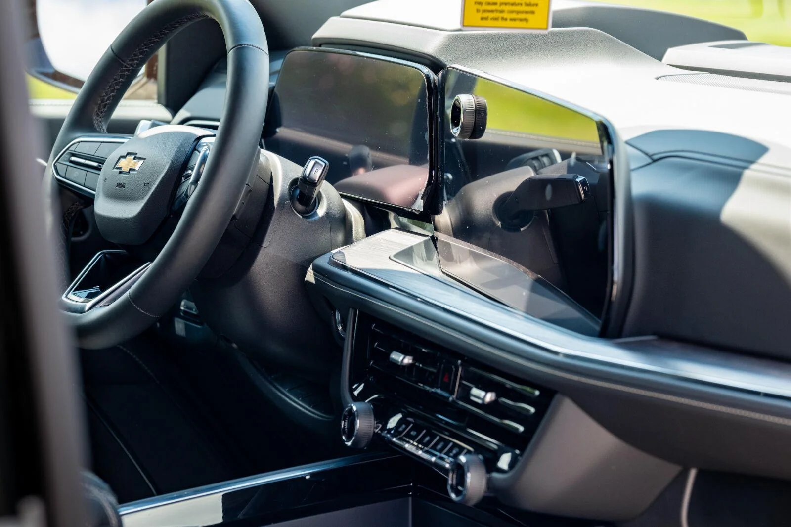 2026 Chevrolet Tahoe Premier - Photo 32
