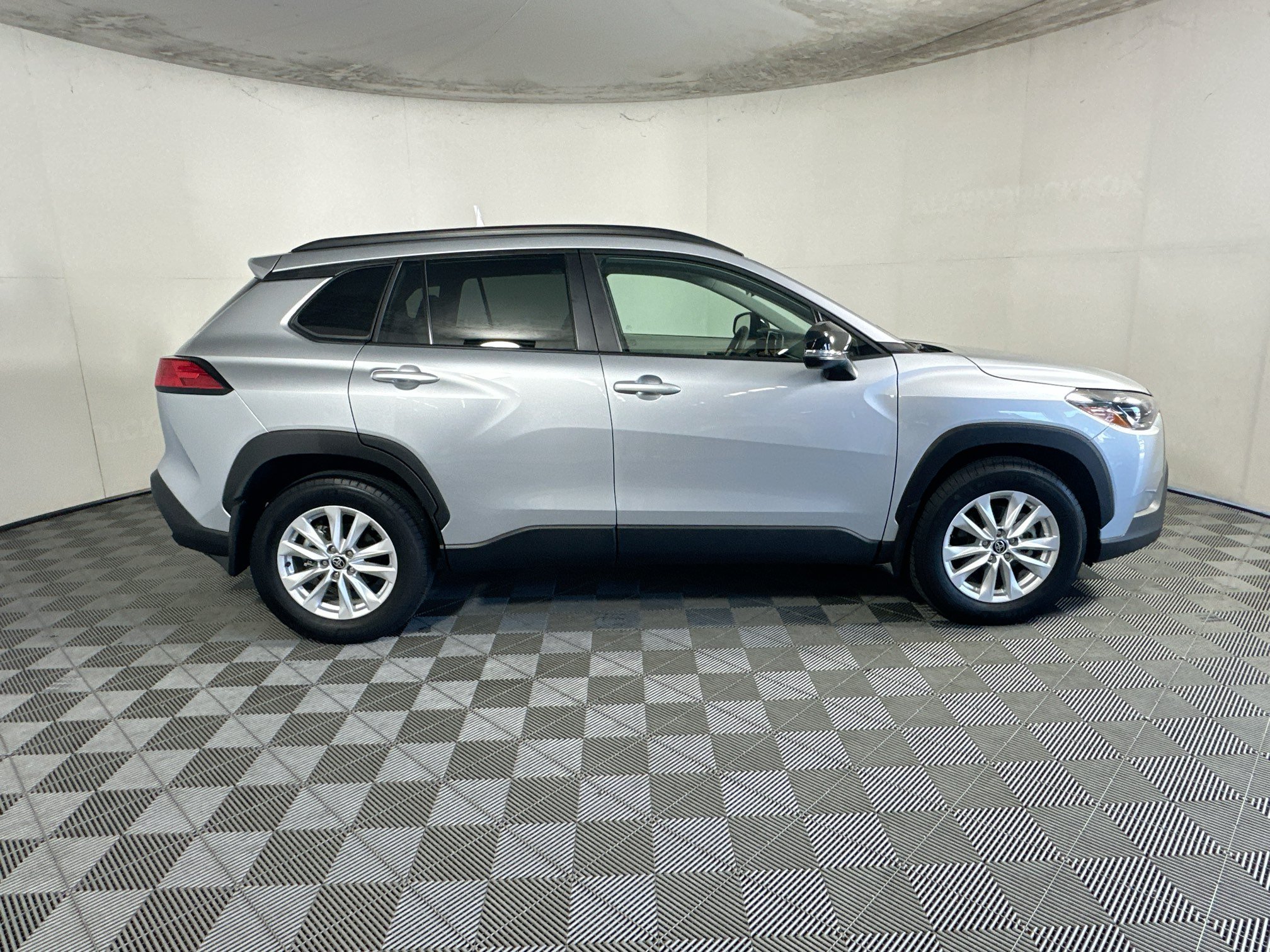 Certified Used 2025 Silver Toyota LE image 2