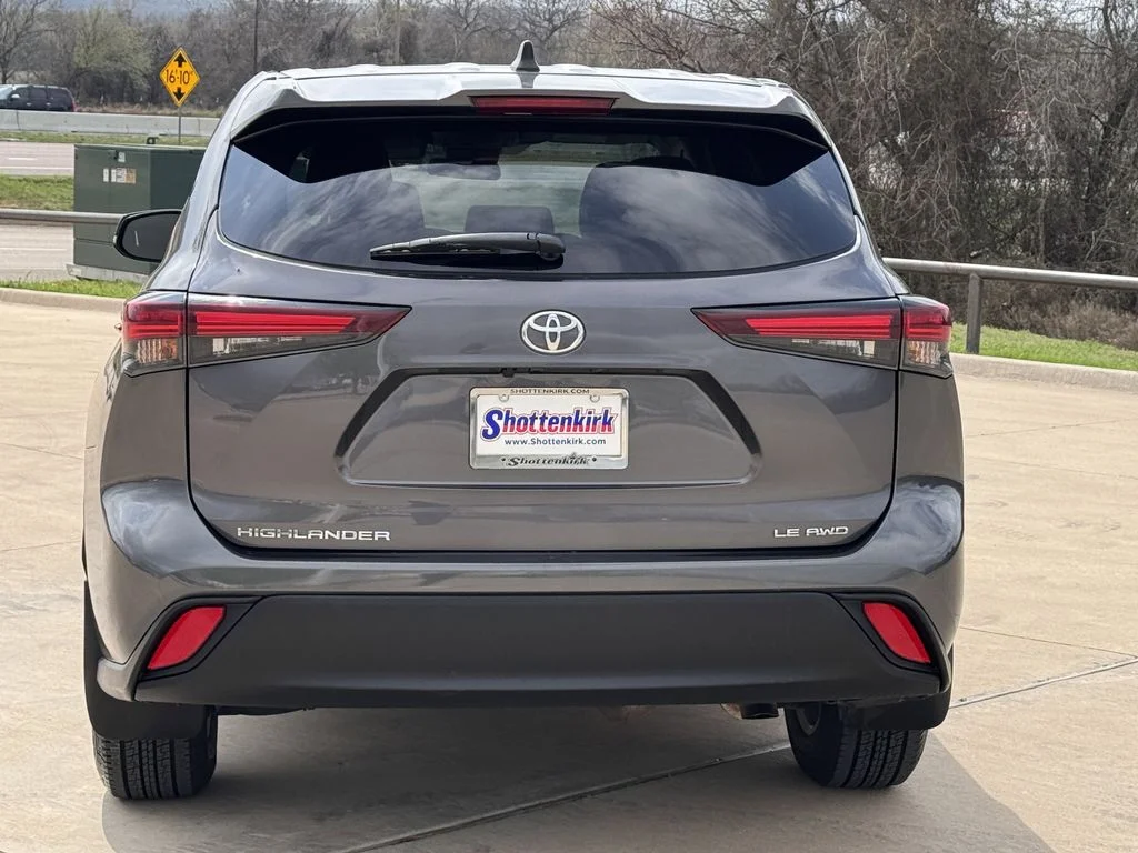 Used 2024 Gray Toyota LE image 5
