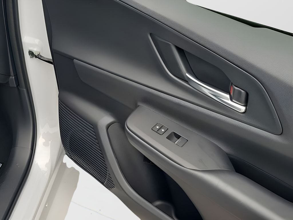 2026 Toyota Prius Plug-in Hybrid XSE - Photo 39