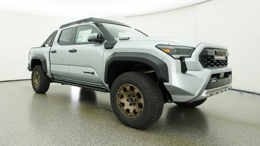 New 2026 Celestial Silver Metallic Toyota Trailhunter image 3