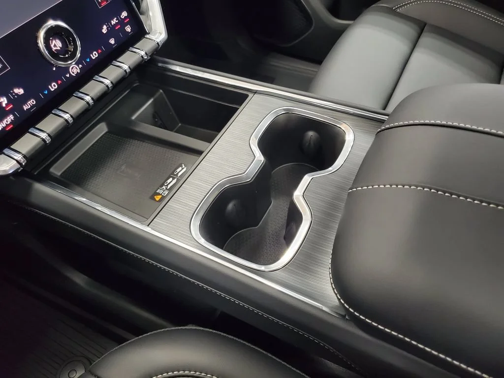 2026 GMC Acadia Elevation - Photo 19