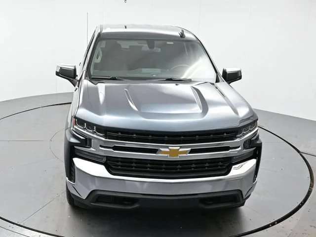 Used 2019 SHADOW GRAY METALLIC Chevrolet LT image 30