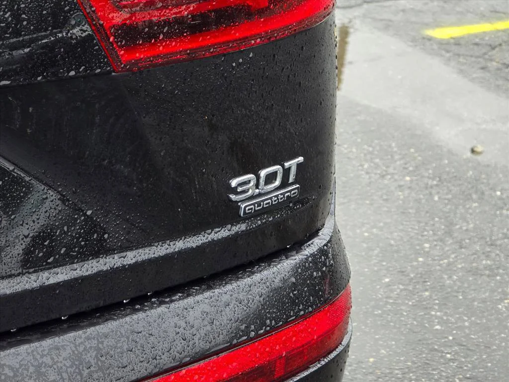 Used 2017 Black Audi 3.0T Prestige image 15