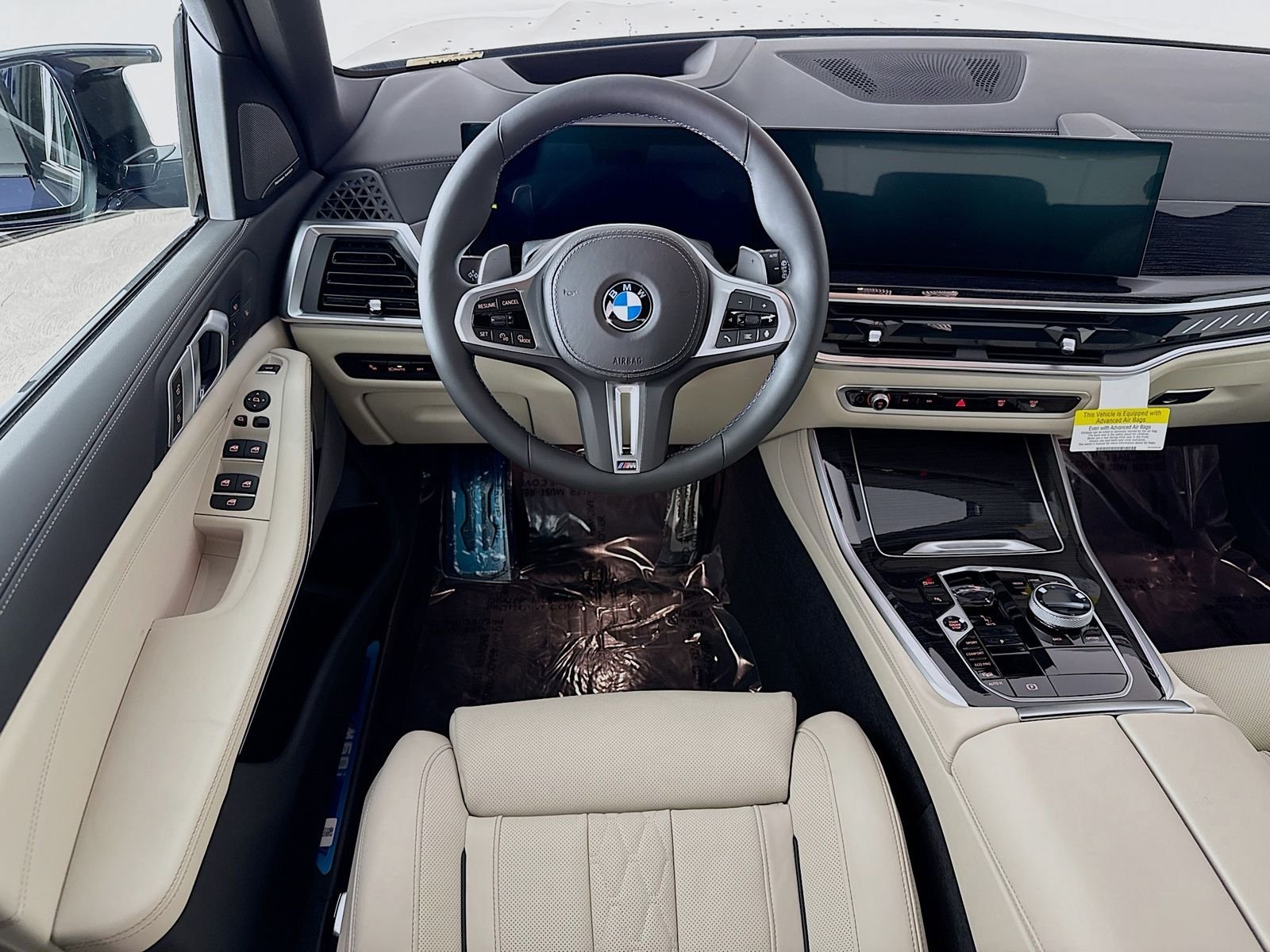2026 BMW X5 M60i - Photo 24