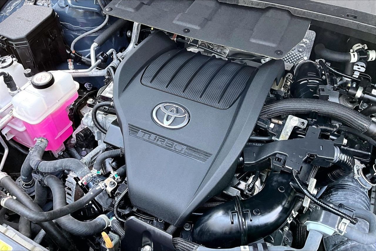 Used 2024 White Toyota Platinum image 31