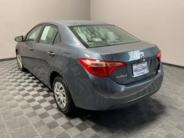 Used 2018 Gray Toyota LE image 9