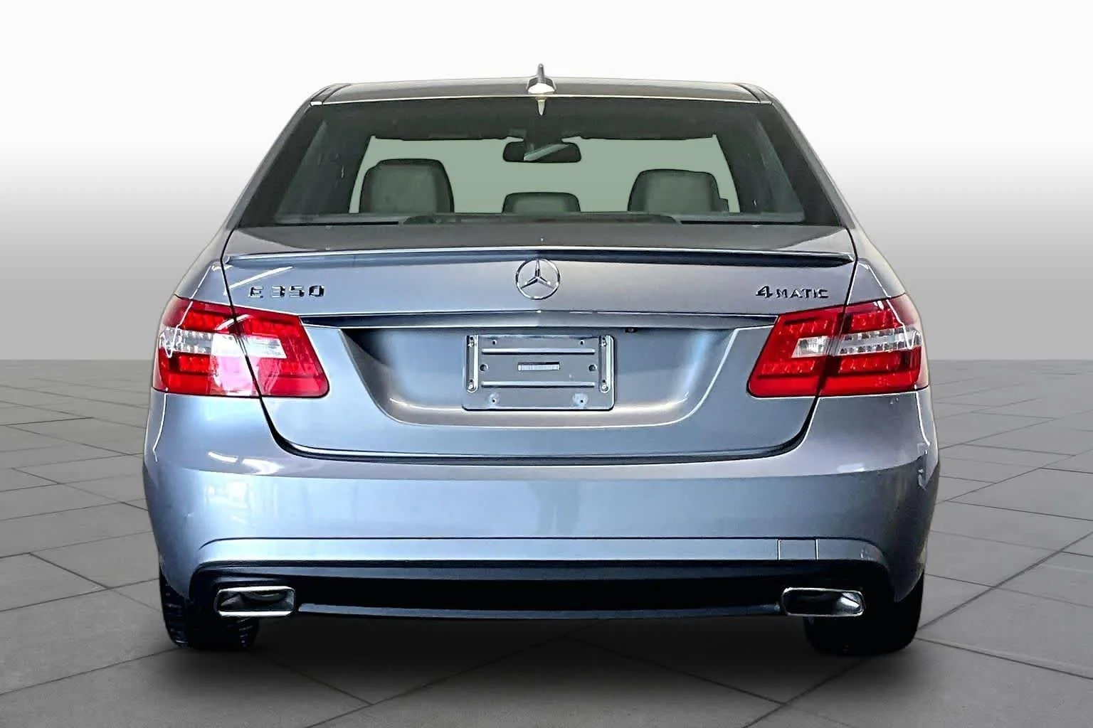 Used 2013 Palladium Silver Metallic Mercedes-Benz E 350 Sport image 4