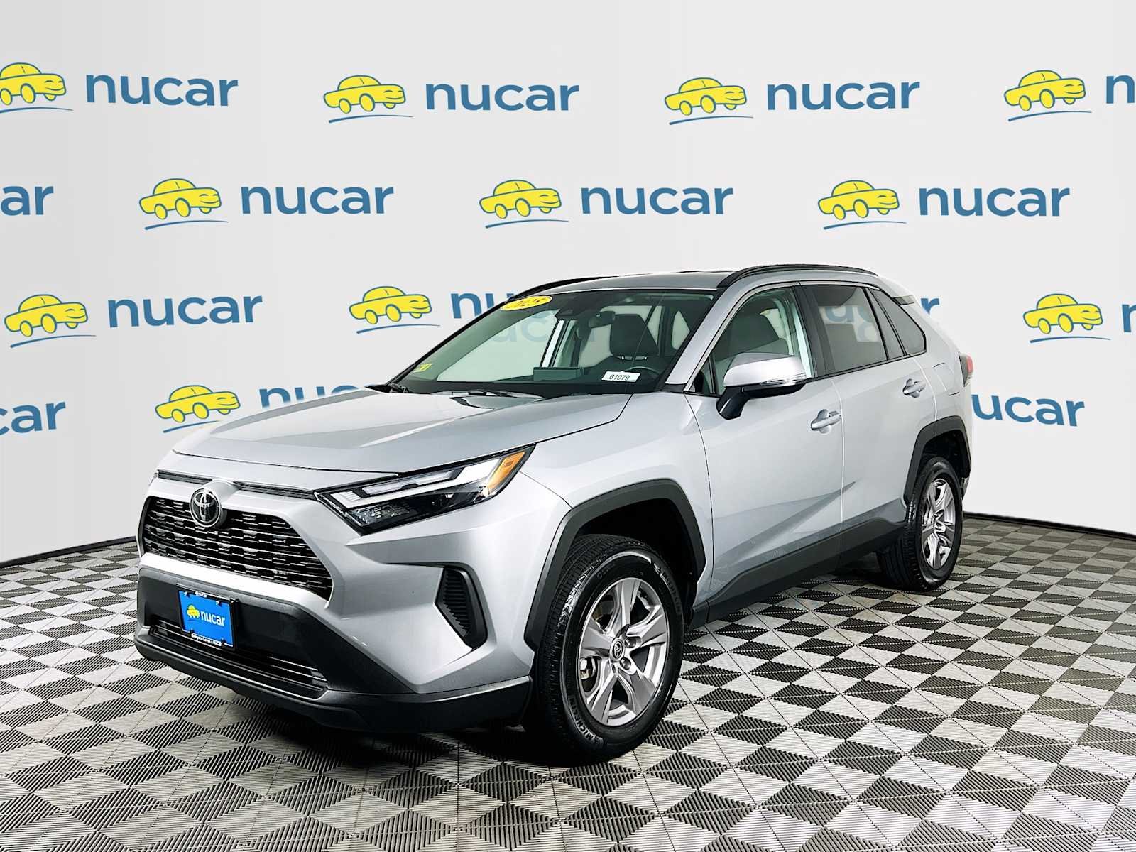 Used 2025 Silver Sky Metallic Toyota XLE image 3