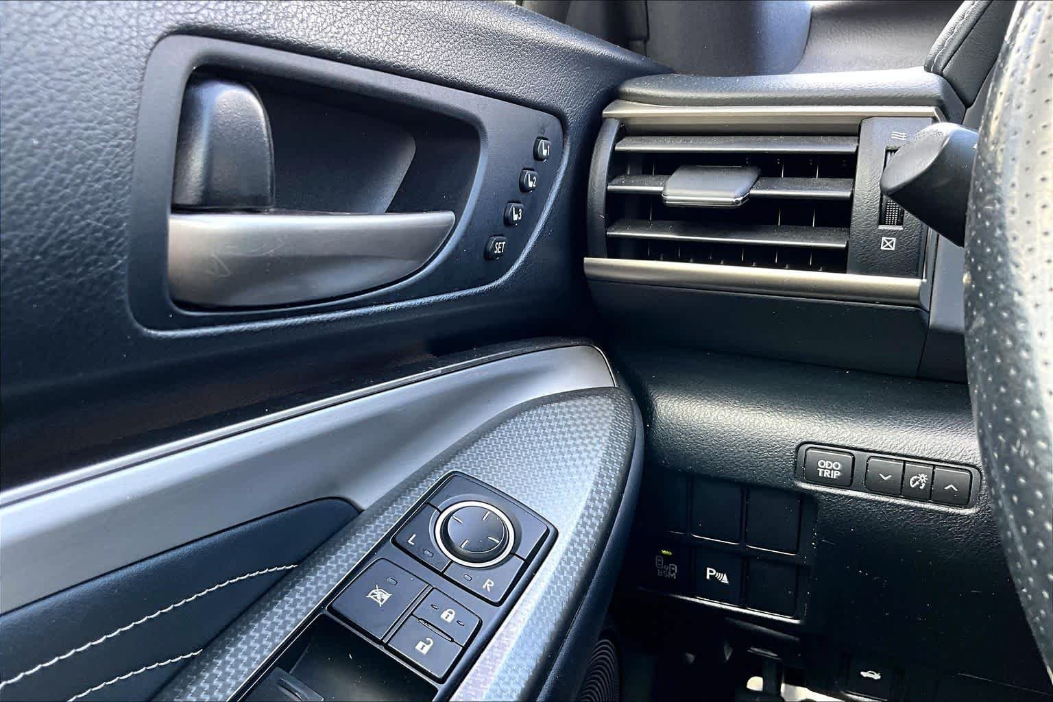 Used 2015 Ultrasonic Blue Mica 2.0 Lexus  image 34