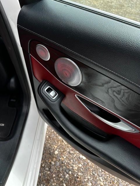 Used 2015  Mercedes-Benz C 300 image 16