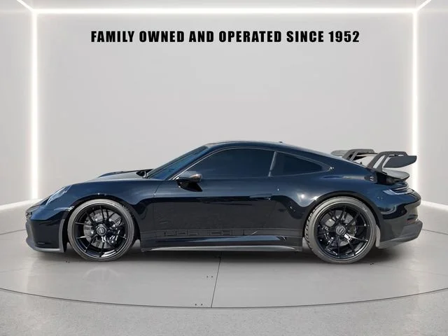Used 2023  Porsche GT3 image 2