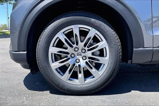 New 2026 Carbonized Gray Metallic Ford Active image 12