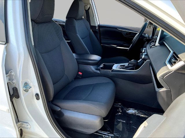 Used 2024 White Toyota LE image 33