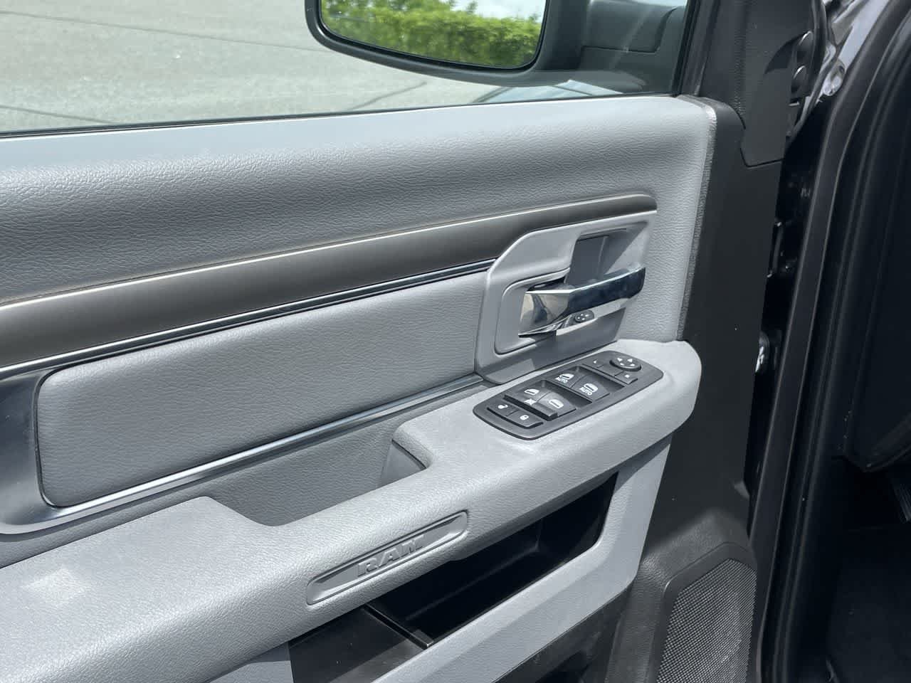 Used 2019 Granite Crystal Metallic Clearcoat Ram Warlock image 12