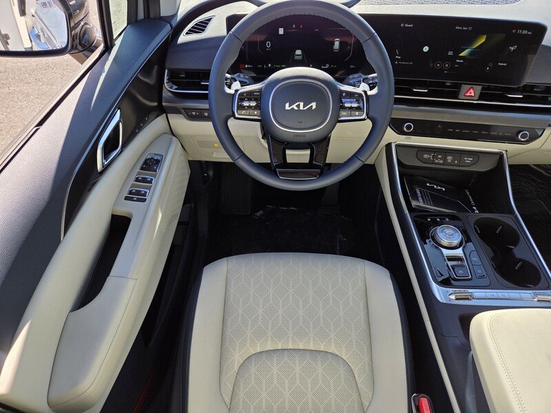 New 2026 Ceramic Silver Kia SX image 11