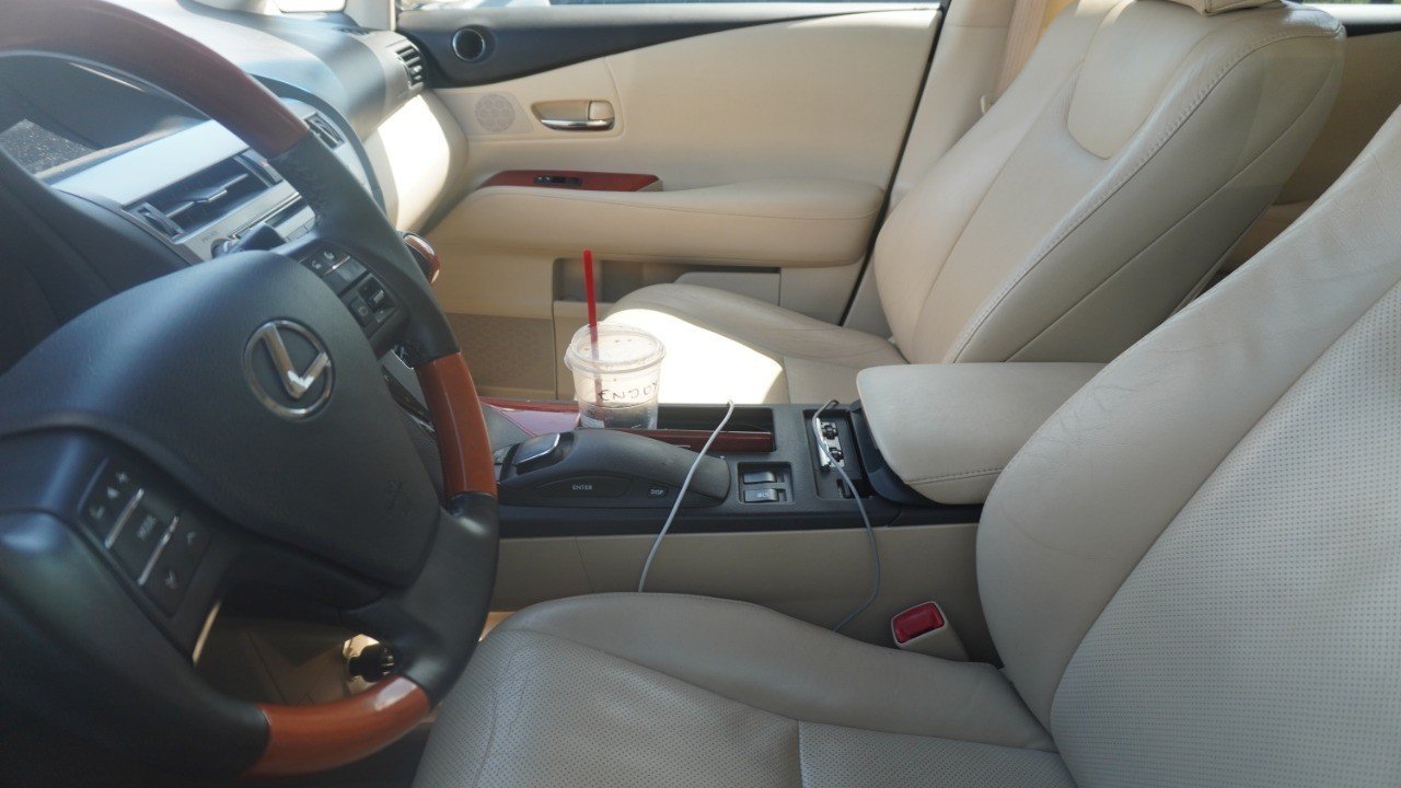 Used 2012 Beige Lexus  image 8