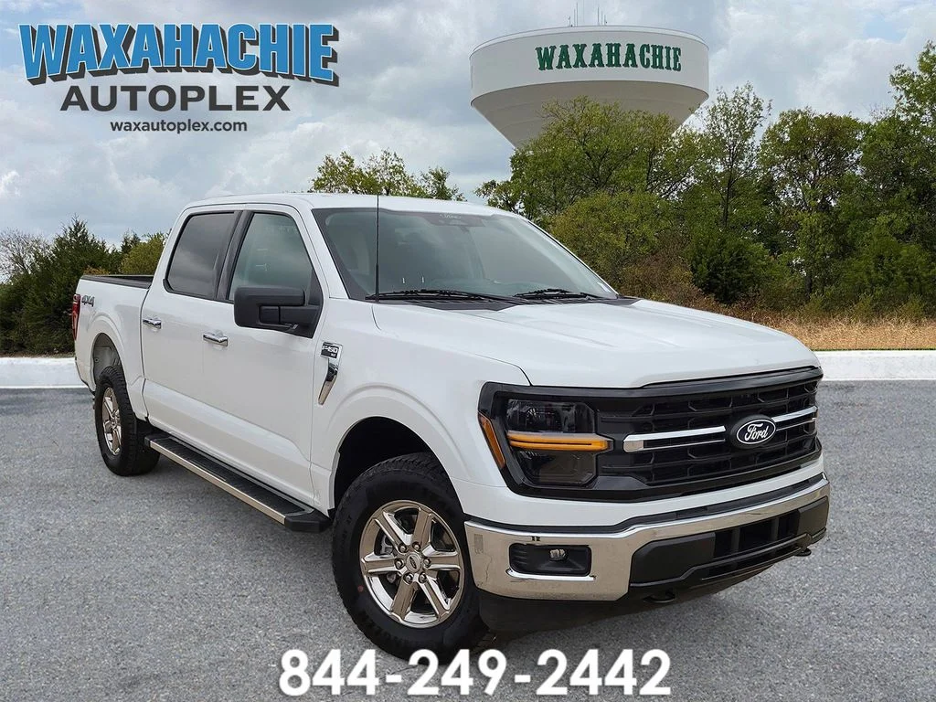 Used 2025 White Ford XLT image 1