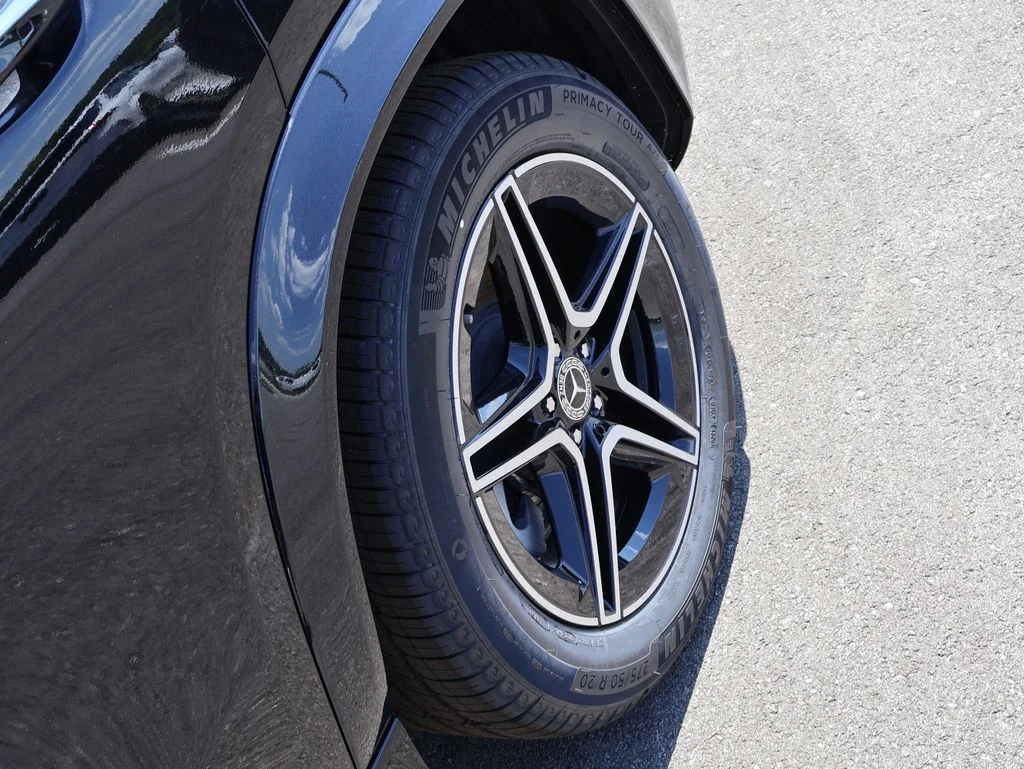 New 2026 Obsidian Black Metallic Mercedes-Benz GLE 350 image 39