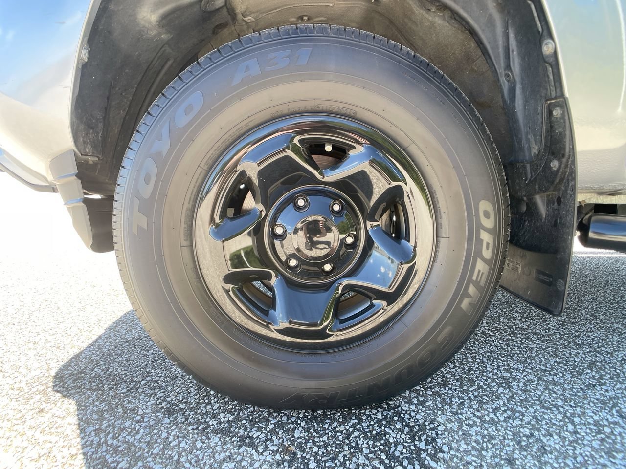 Used 2021 Silver Sky Metallic Toyota SR image 10