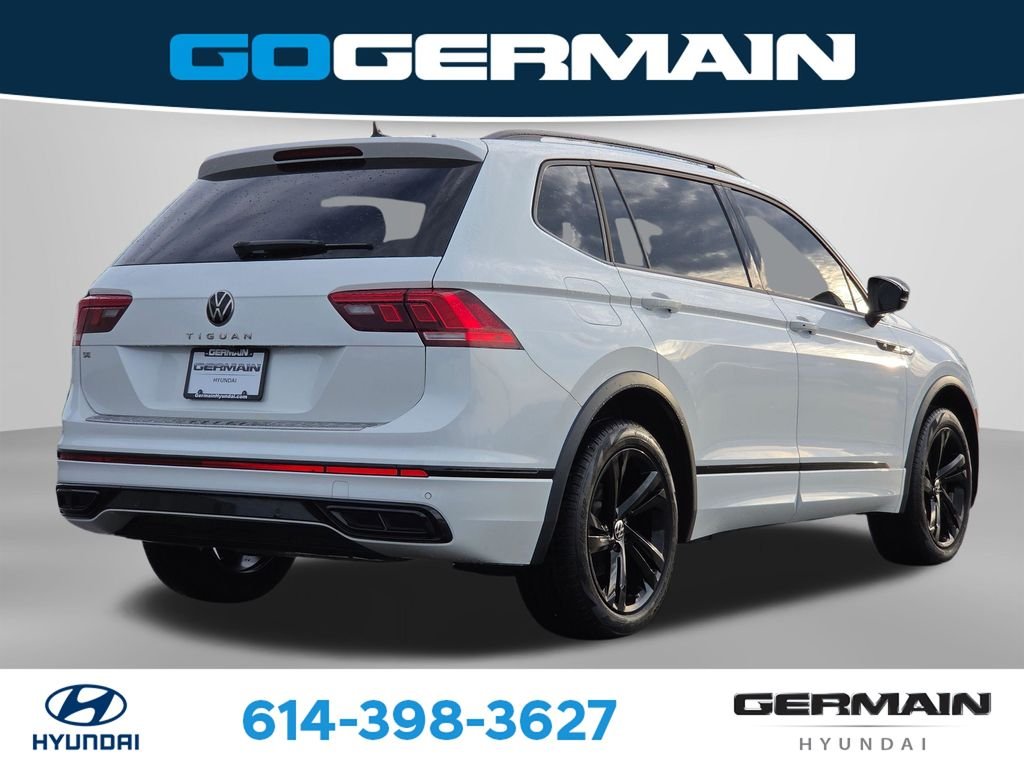 Used 2024  Volkswagen 2.0T SE R-Line Black image 7