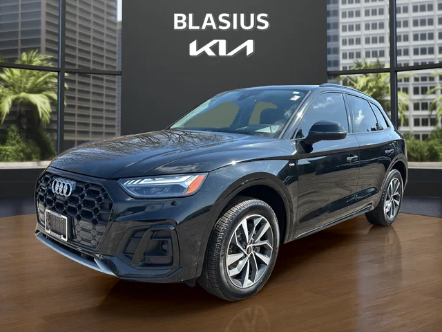 2022 Audi Q5 45 S line Prestige