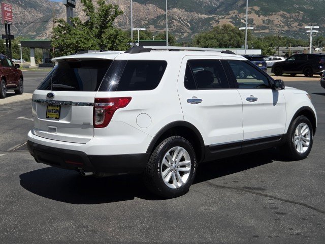 Used 2013 White Ford XLT image 5