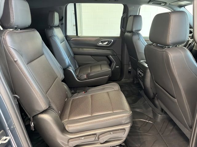 Used 2021 SHADOW GRAY METALLIC Chevrolet High Country image 13