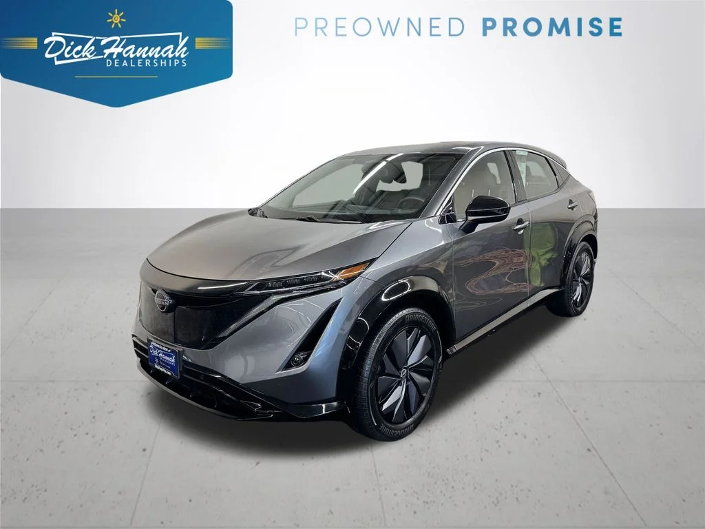 Used 2023 Gray Nissan ENGAGE image 1