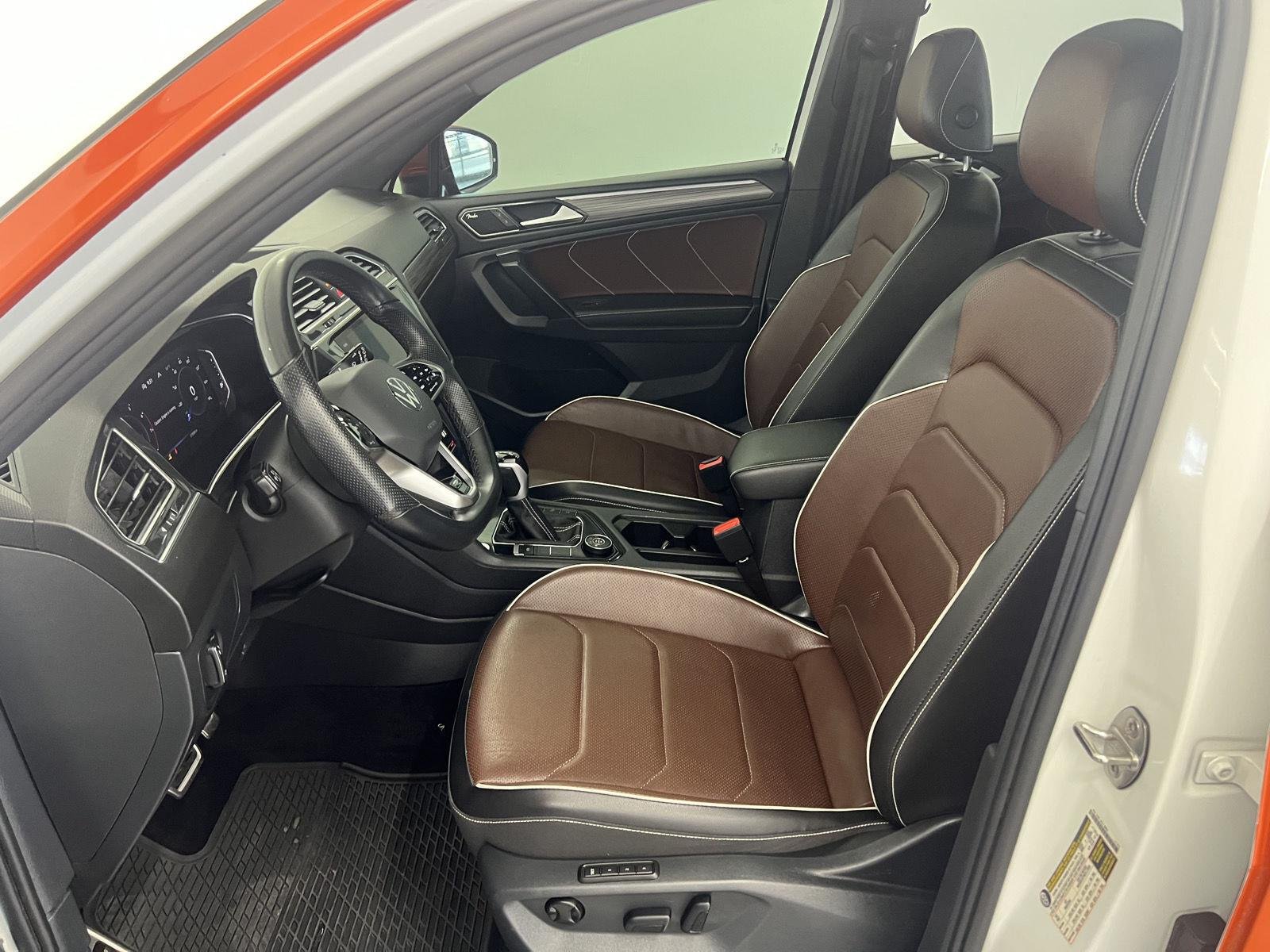 2022 Volkswagen Tiguan SEL R-LINE - Photo 17