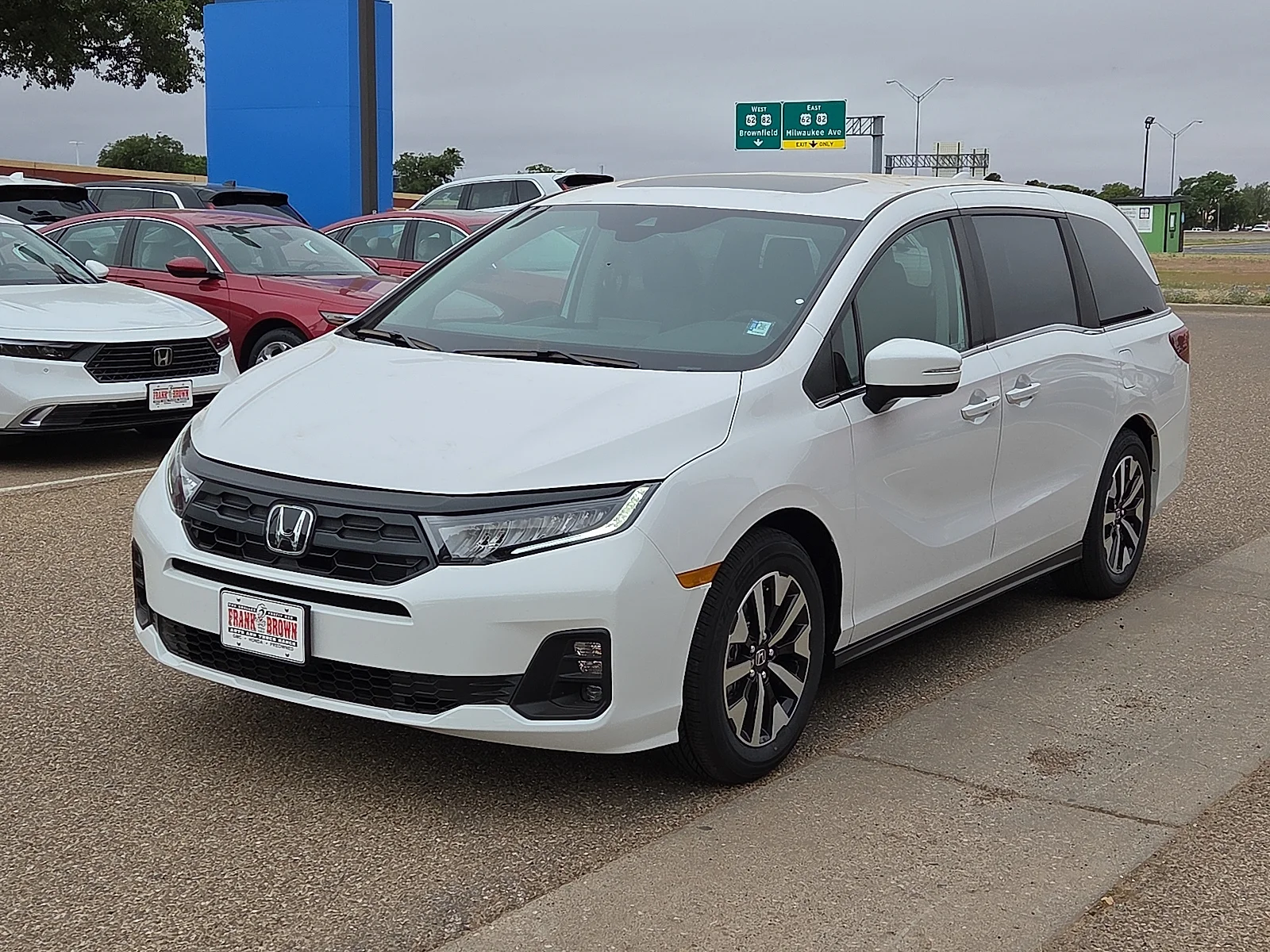 2026 Honda Odyssey EX-L's photo