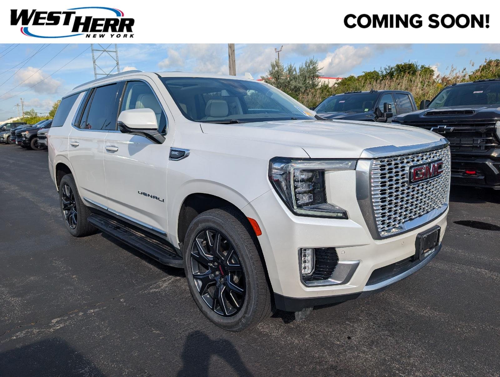 Used 2023 White Frost Tricoat GMC Denali image 1