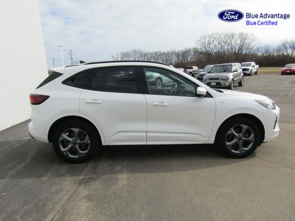 Certified Used 2023 Star White Ford ST-Line Select image 7