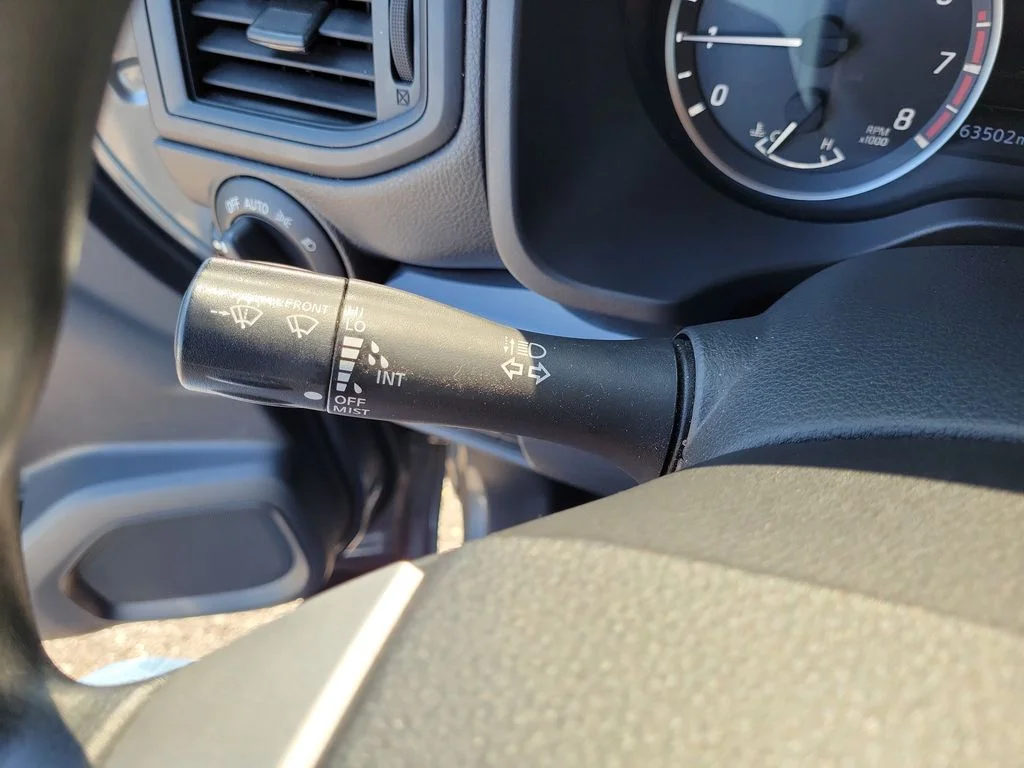 Used 2023 Gray Nissan SV image 30