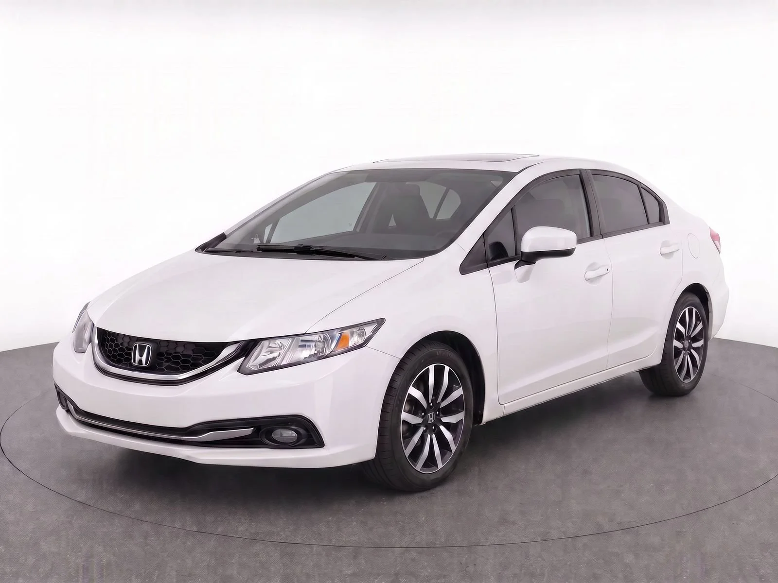 Used 2015 White Orchid Pearl Honda EX-L image 2