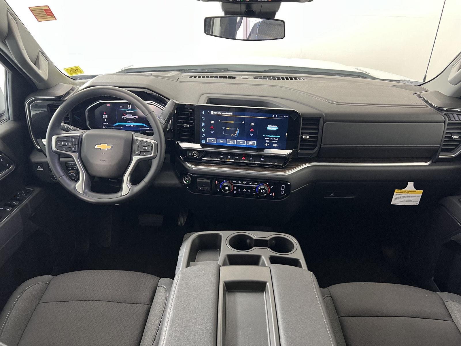 Used 2026 Summit White Chevrolet LT image 27