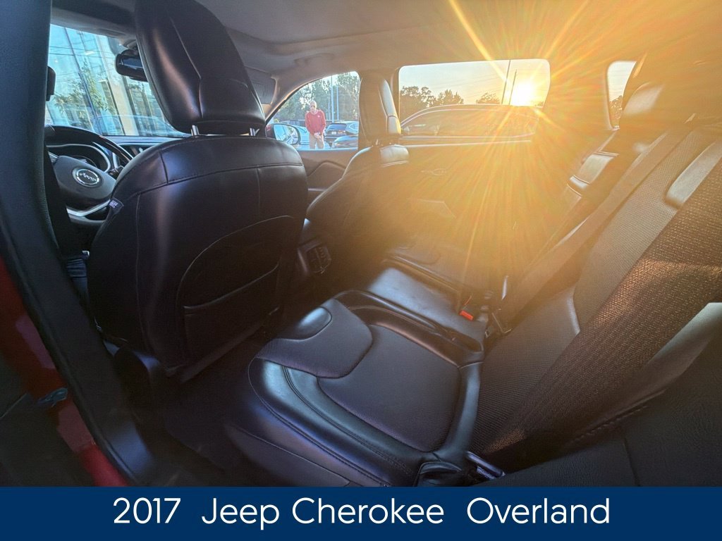 Used 2017 Red Jeep Overland image 5