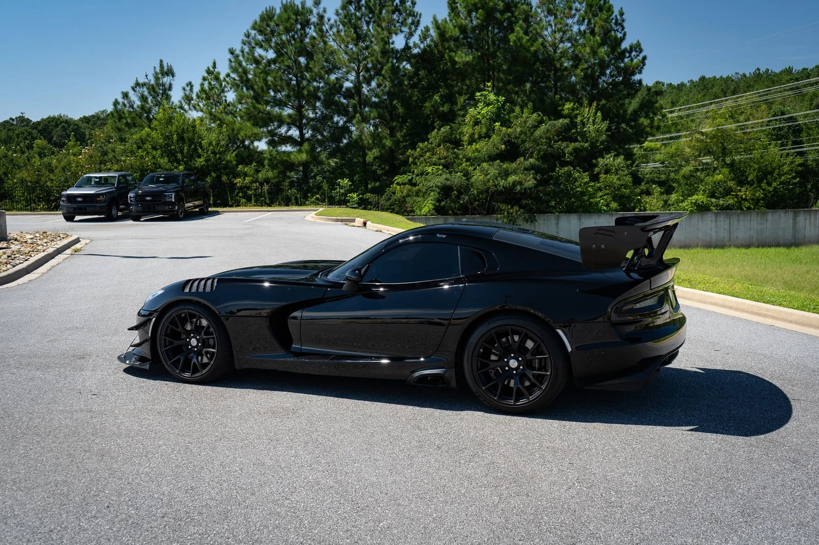 Used 2014 Black Dodge SRT image 20