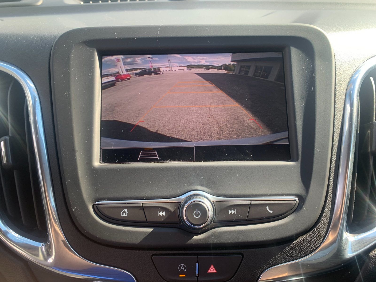 Used 2023 White Chevrolet LT image 23