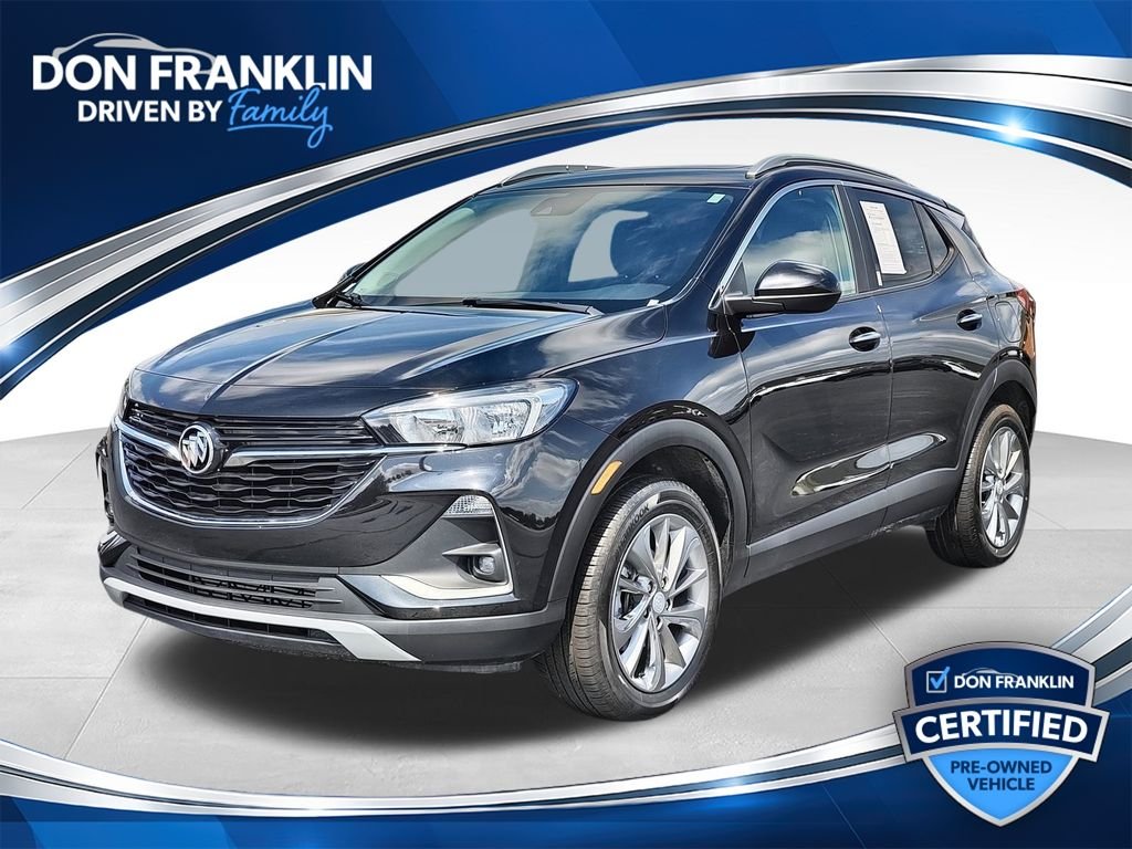 Used 2022 Black Buick Select image 1