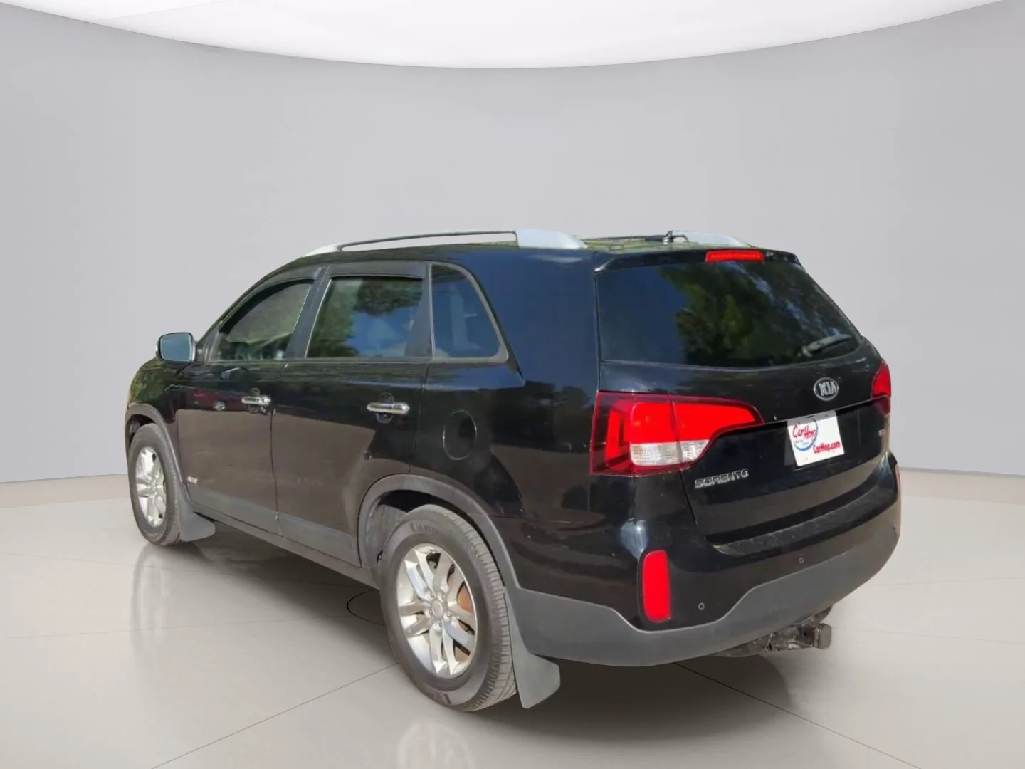 Used 2015 Gray Kia LX image 3