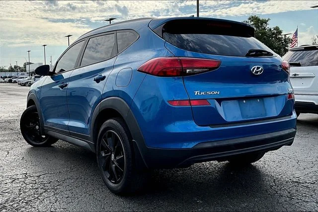 Certified Used 2020 Blue Hyundai Value image 3