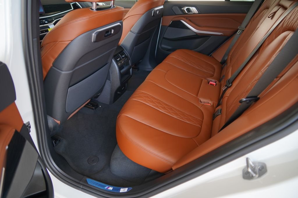 2026 BMW X5 40i - Photo 33