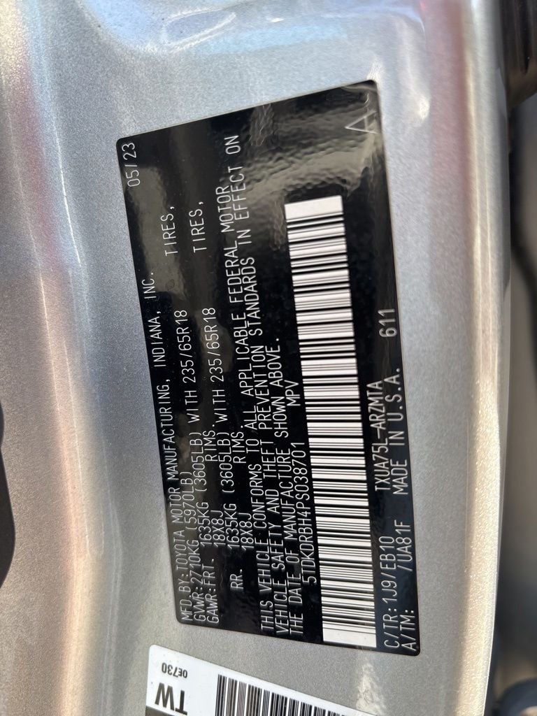 Used 2023 Silver Toyota XLE image 10