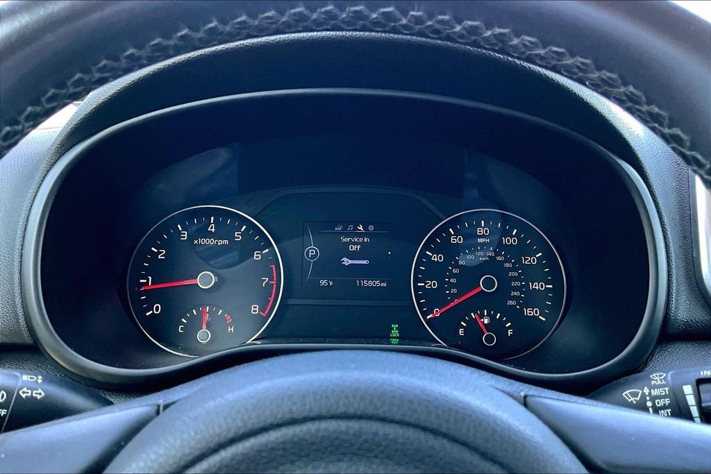 Used 2018 White Kia EX image 12