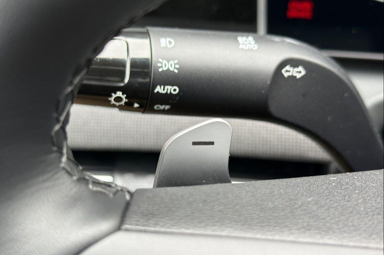 2026 Hyundai Santa Cruz Limited - Photo 32