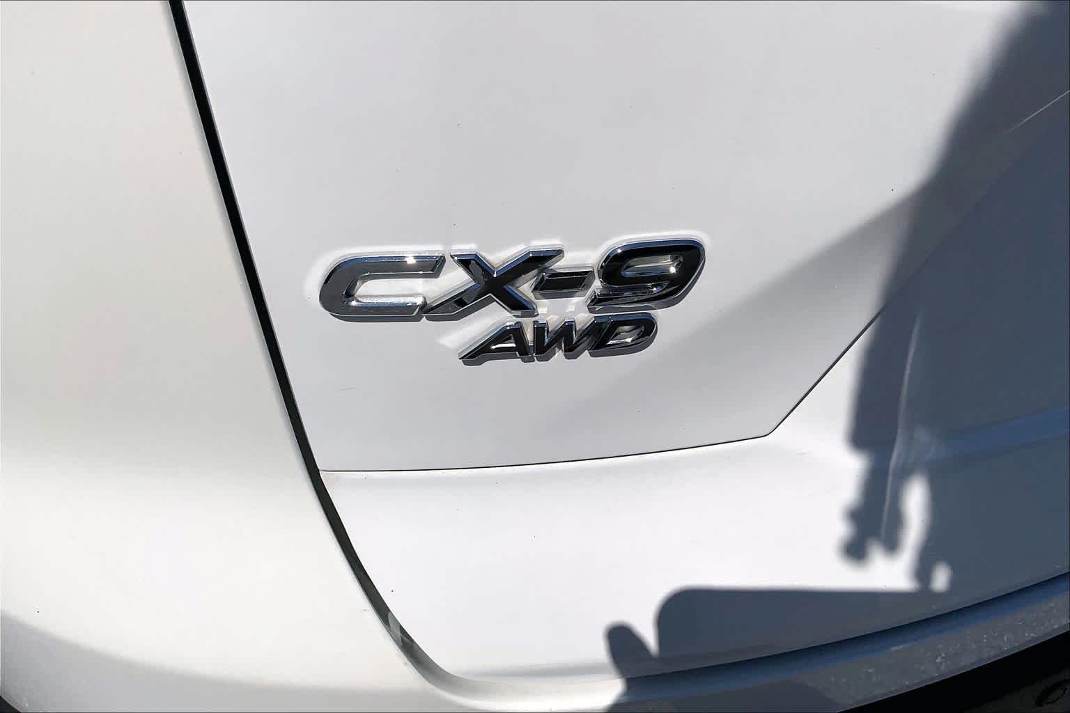 Used 2019 Snowflake White Pearl Mica Mazda Grand Touring image 32