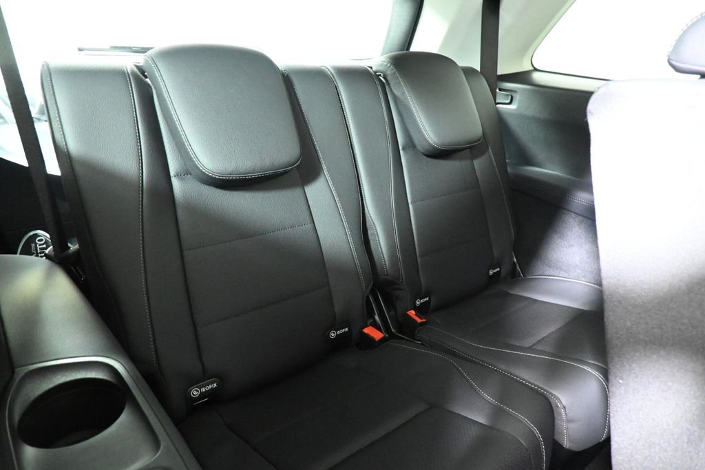 New 2026 Black Mercedes-Benz GLS 450 image 39