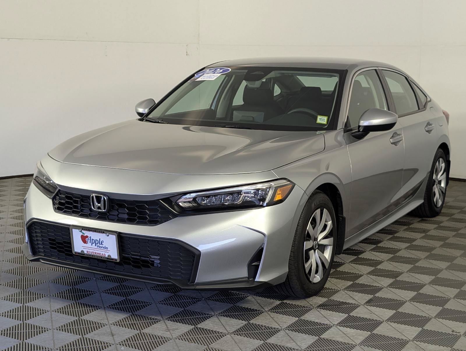 Certified Used 2026 Solar Silver Metallic Honda 2WD LX image 33